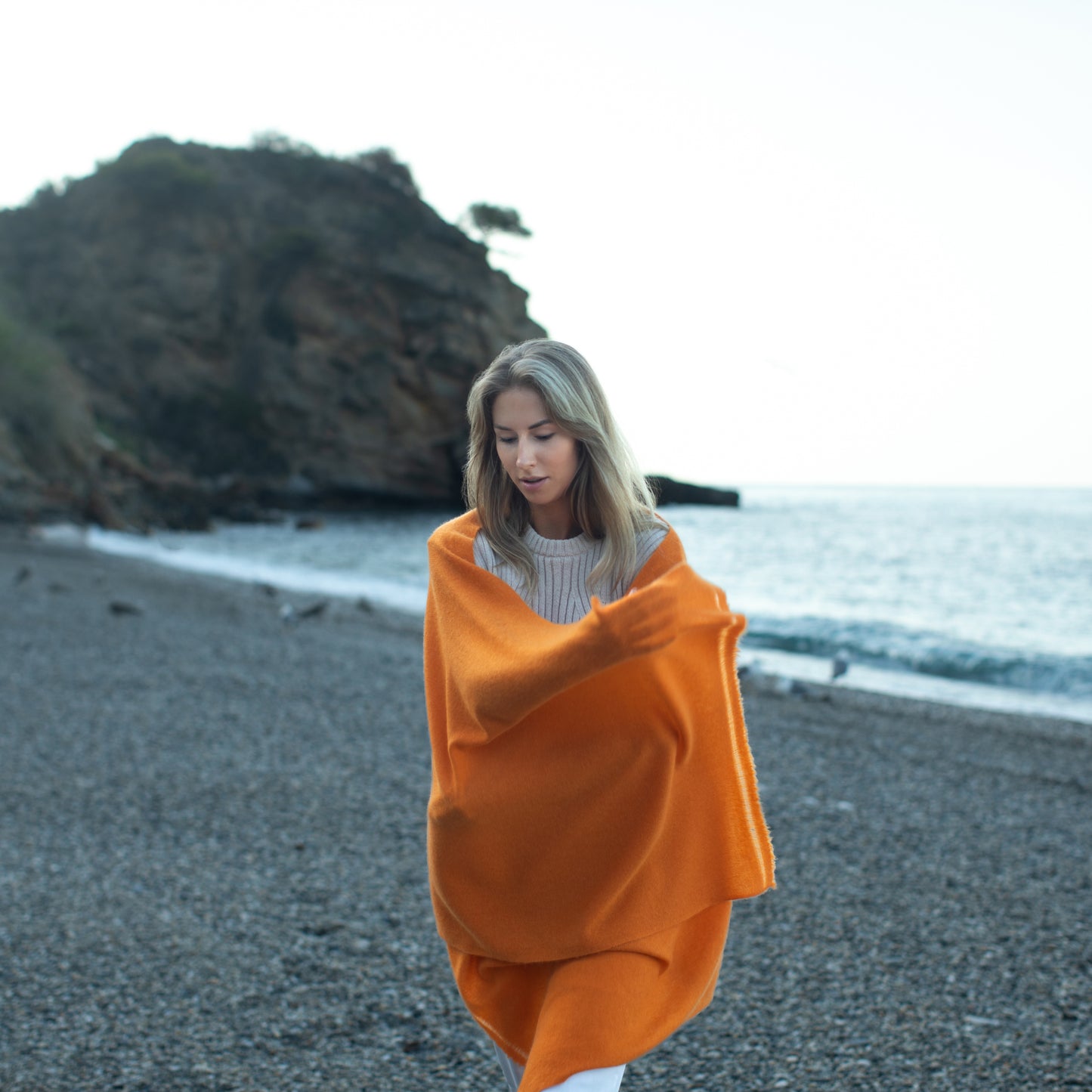 Cashmere woven shawl Royal orange