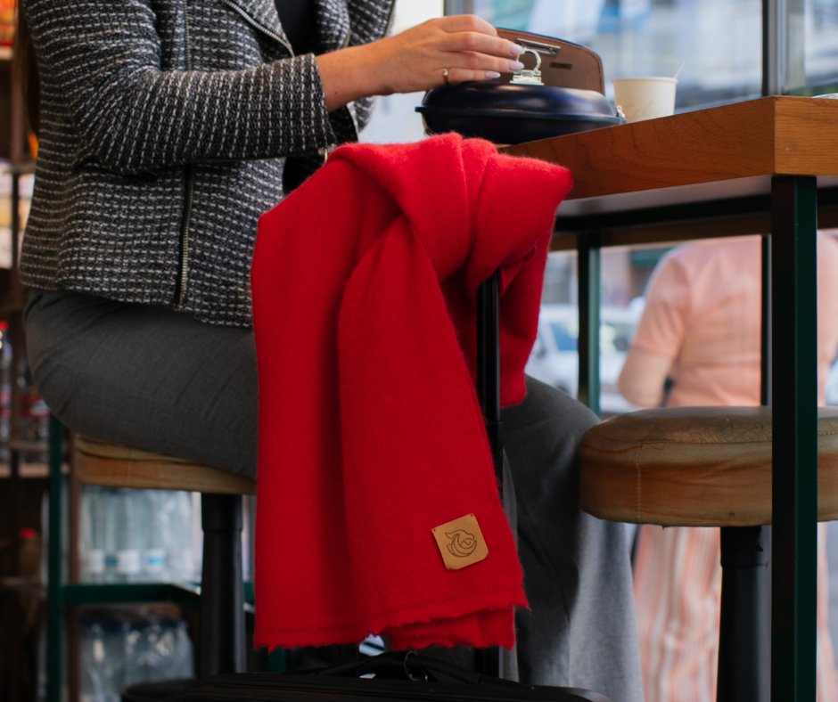 Cashmere woven shawl Vermilion red