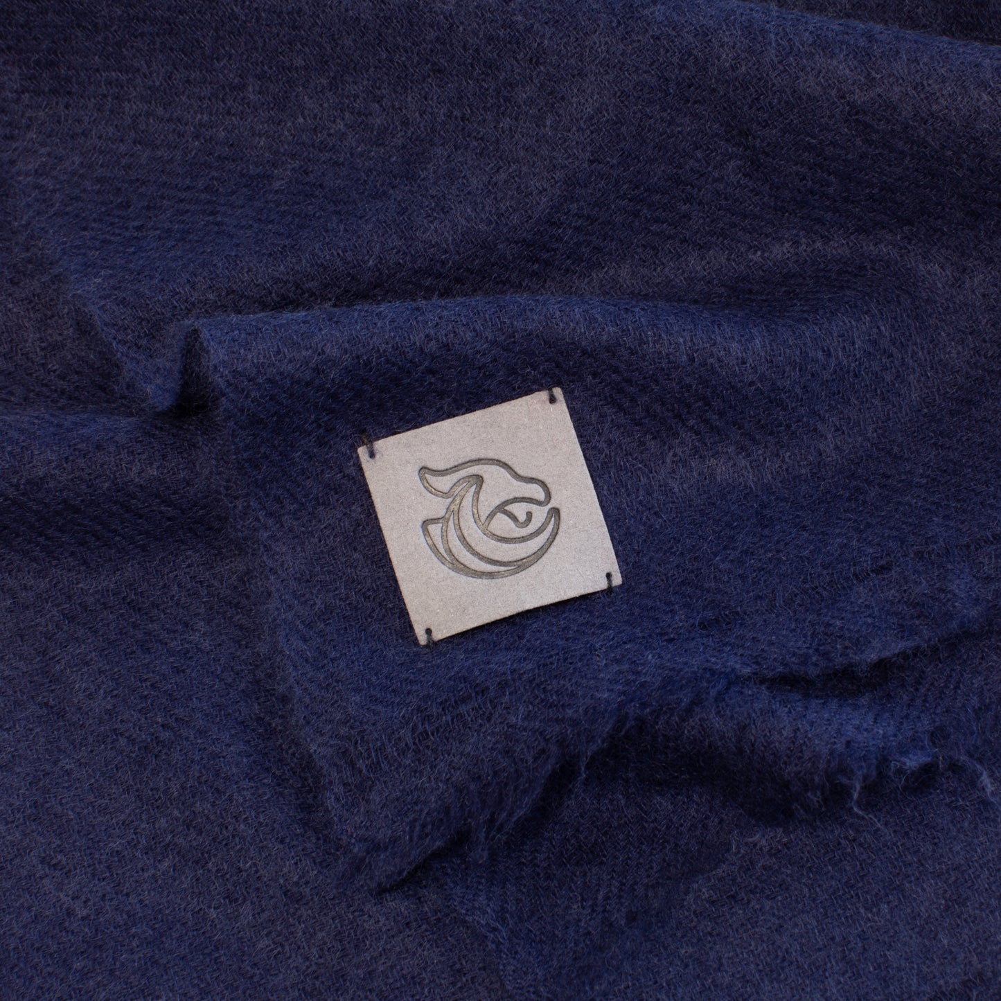 Cashmere woven shawl Indigo
