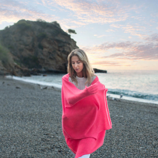 Cashmere woven shawl Coral pink